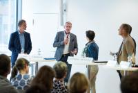 Bild 256 zur Podiumsdiskussion der HSE Summer School 2018